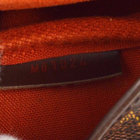 Authentic Louis Vuitton Damier Saumur 30 Messenger Shoulder Bag MB1024 - Picture 12 of 13